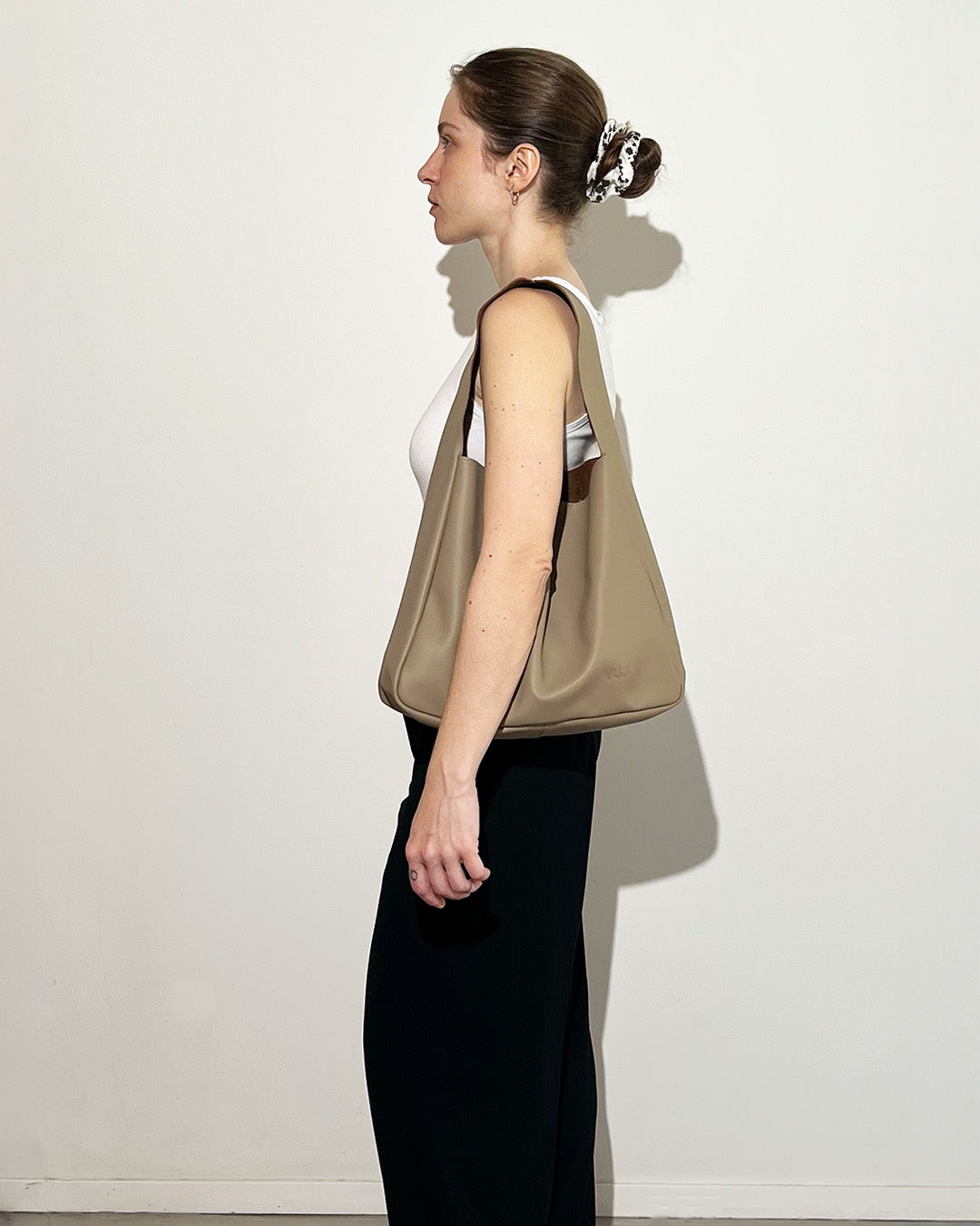 [NEW IN] OLI MIDI CUERO